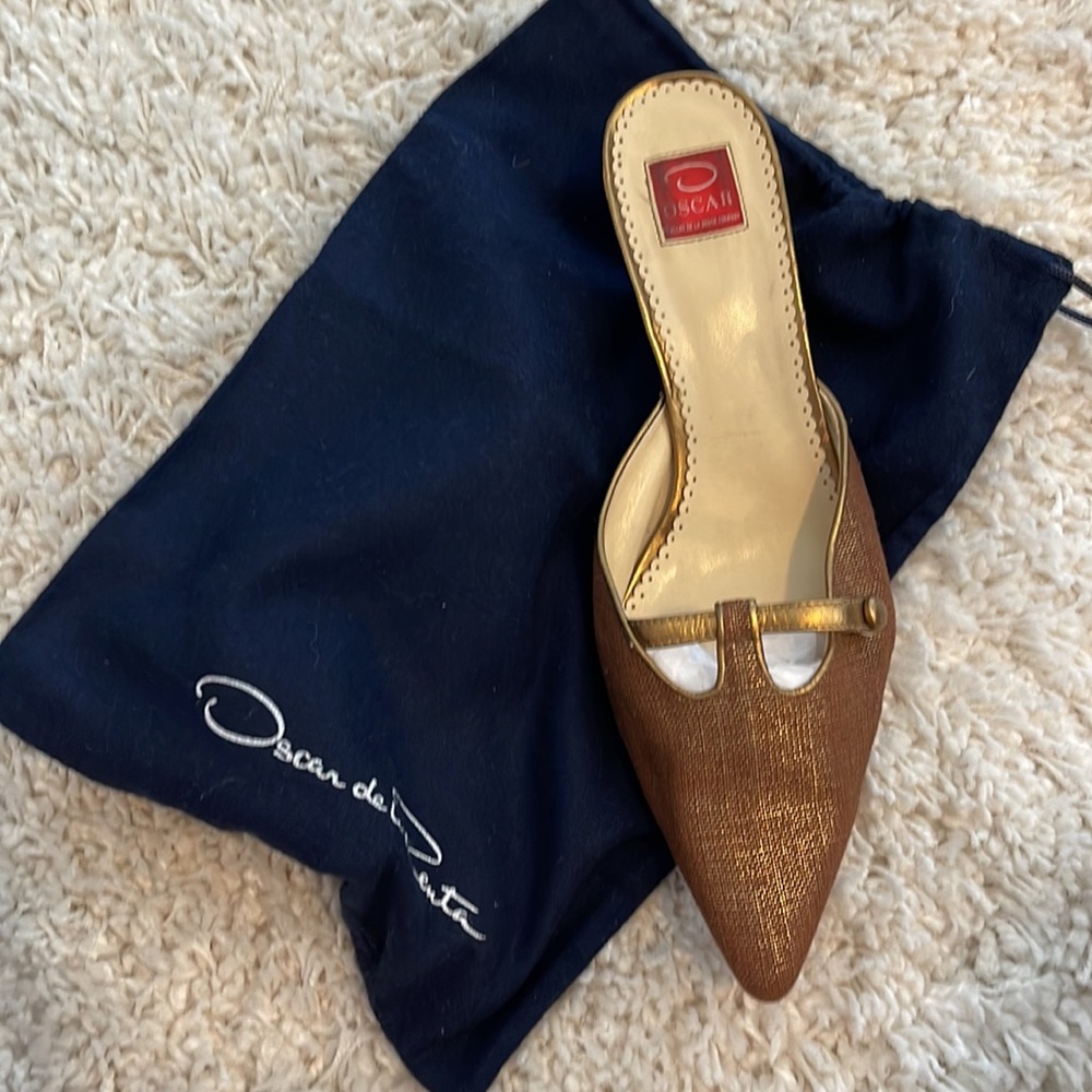 OSCAR DE LA RENTA Amber gold tweed mules 9 M